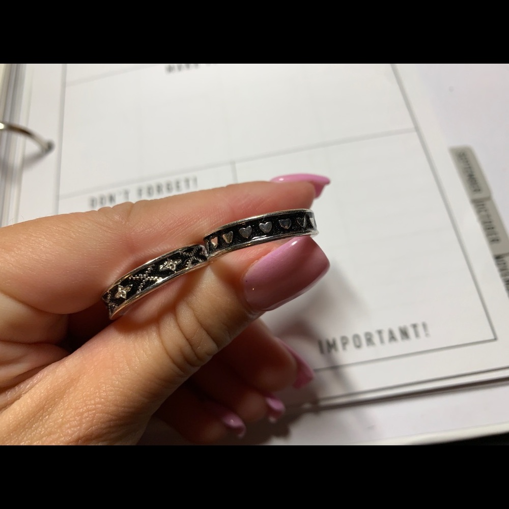 2 Black Pattern Rings - Picture 2 of 2